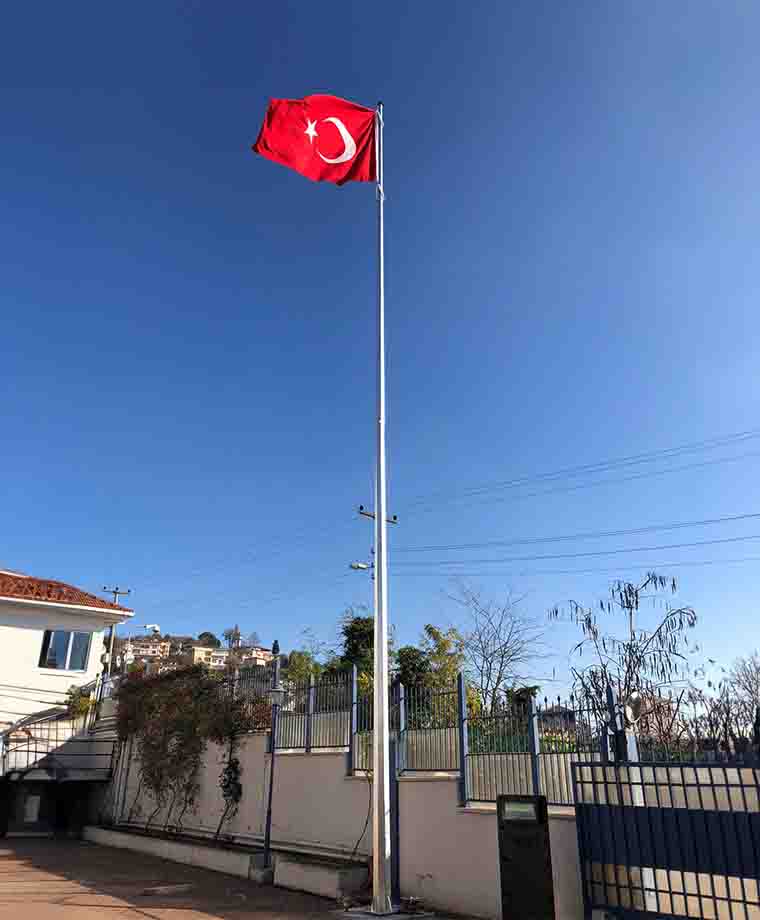 Mit Binası Galvaniz Bayrak Direği