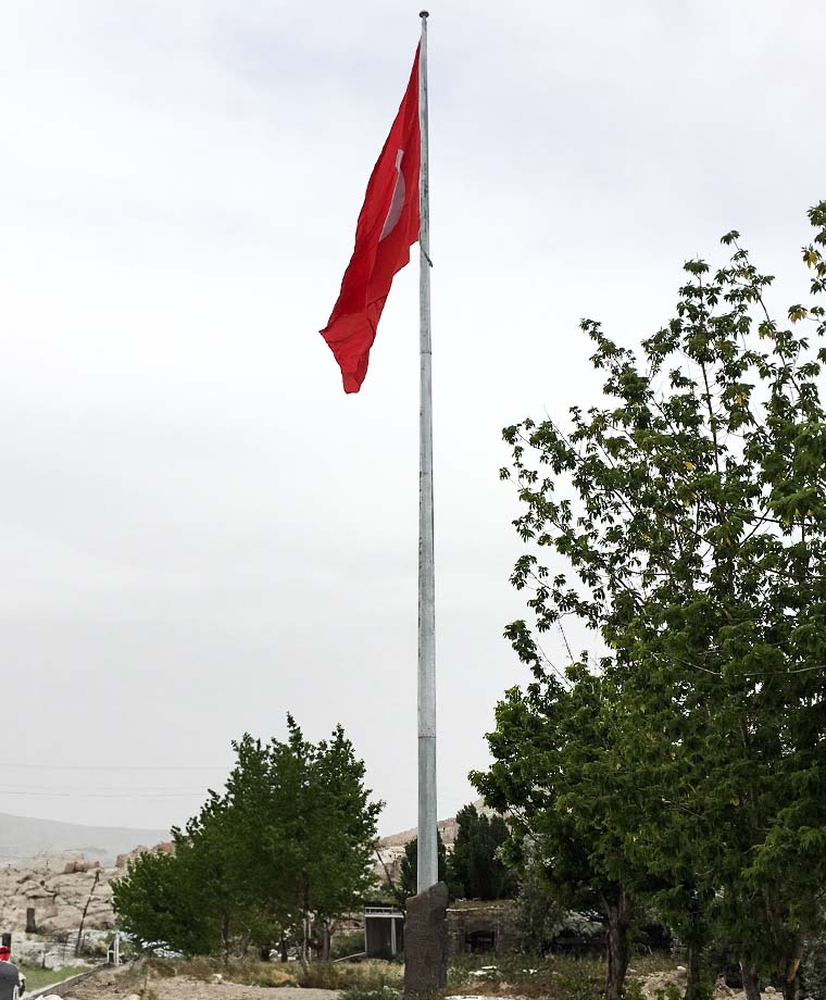 Göreme Belediyesi Galvaniz Bayrak Direği