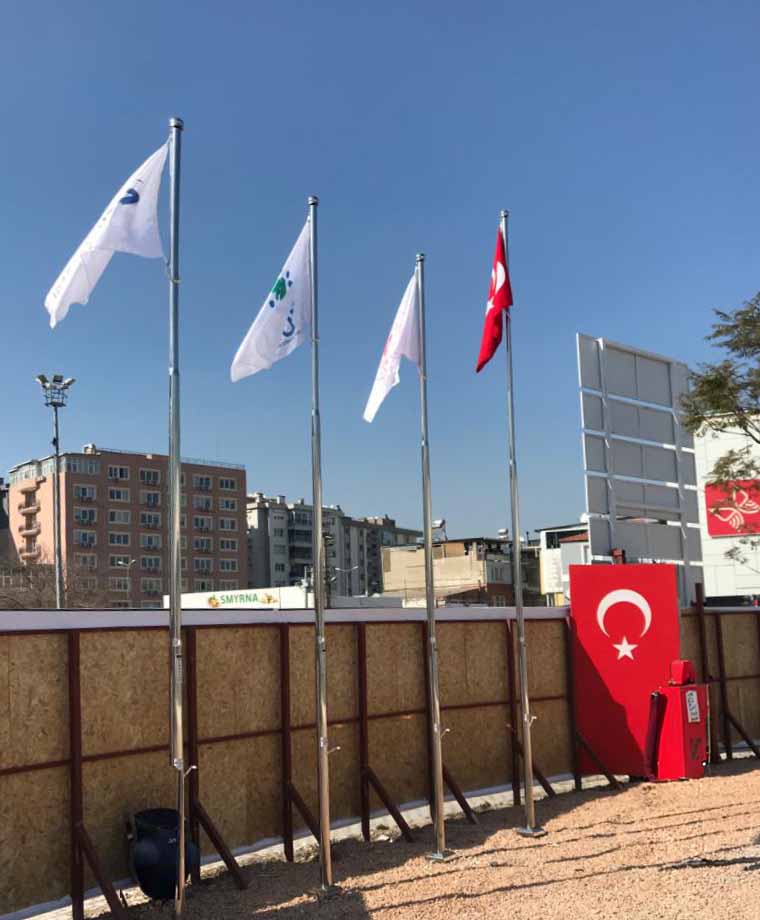 İzmir Bornova TOKİ Paslanmaz Bayrak Direği